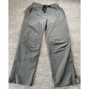 Cabelas outdoor hiking, fishing pants, zippers, pockets, stretch elastic comfort